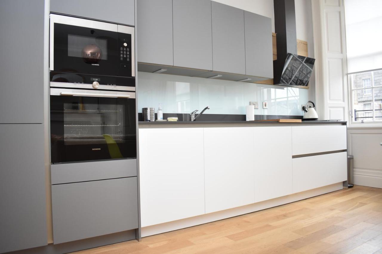 Bernard St - Bright And Spacious 1 Bed Apartment At The Shore! エディンバラ エクステリア 写真